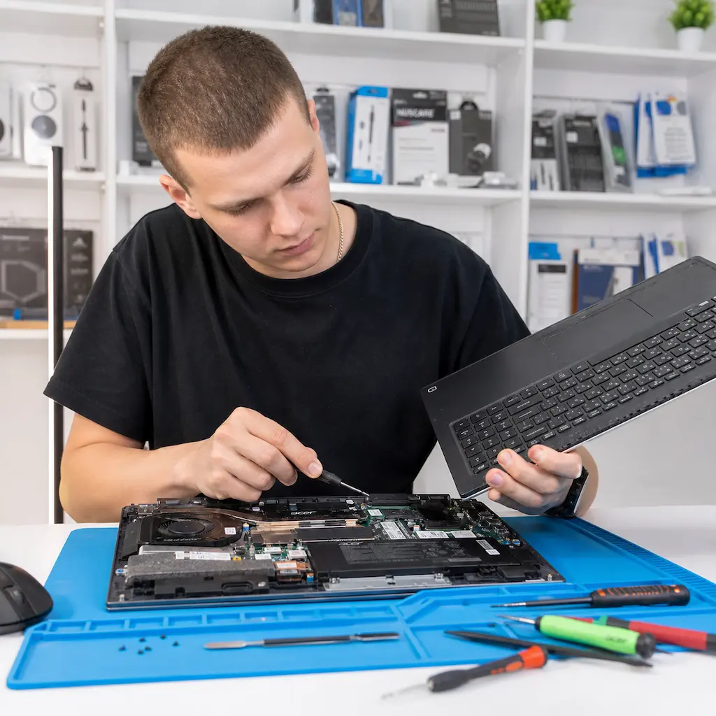 заменить клавиатуру на ноутбуке Acer в Мурманске